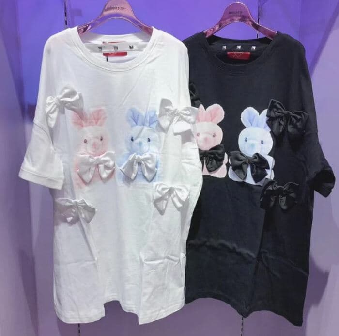 リボンだらけ！うざきプリント地雷系Tシャツ