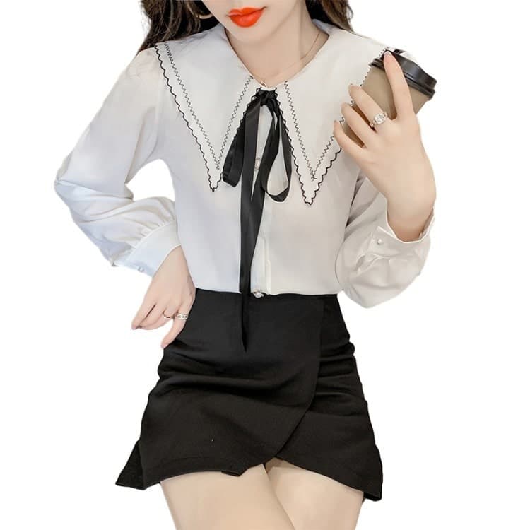 地雷系ファッションブラウス 大きな刺繍襟のブラウス