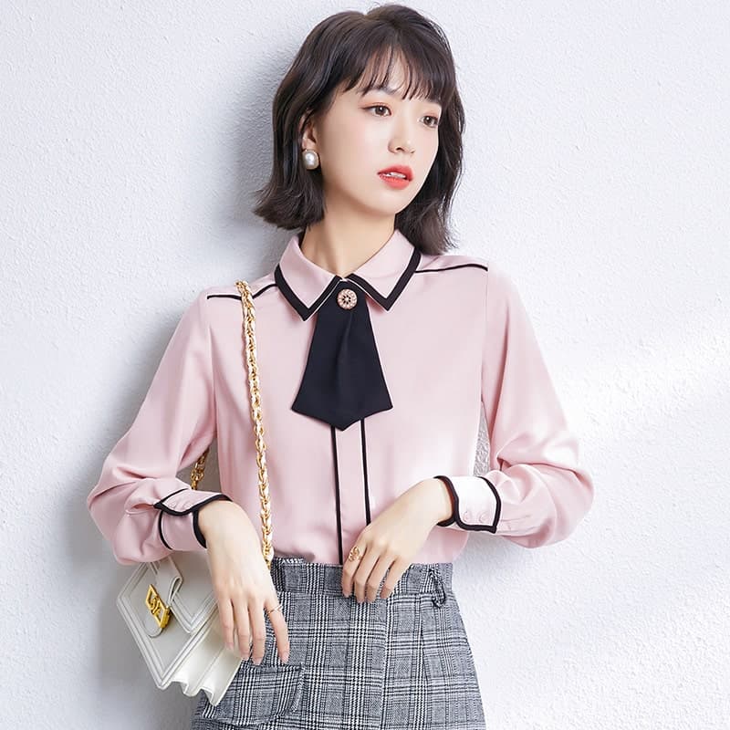 地雷系ファッションスカーフ付きブラウス