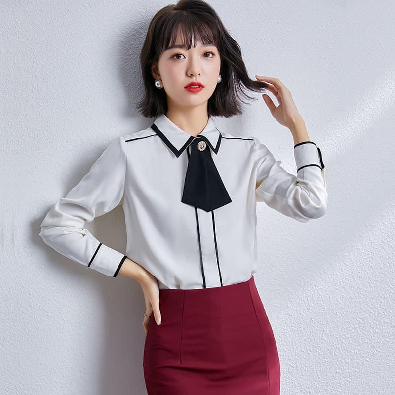 地雷系ファッションスカーフ付きブラウス