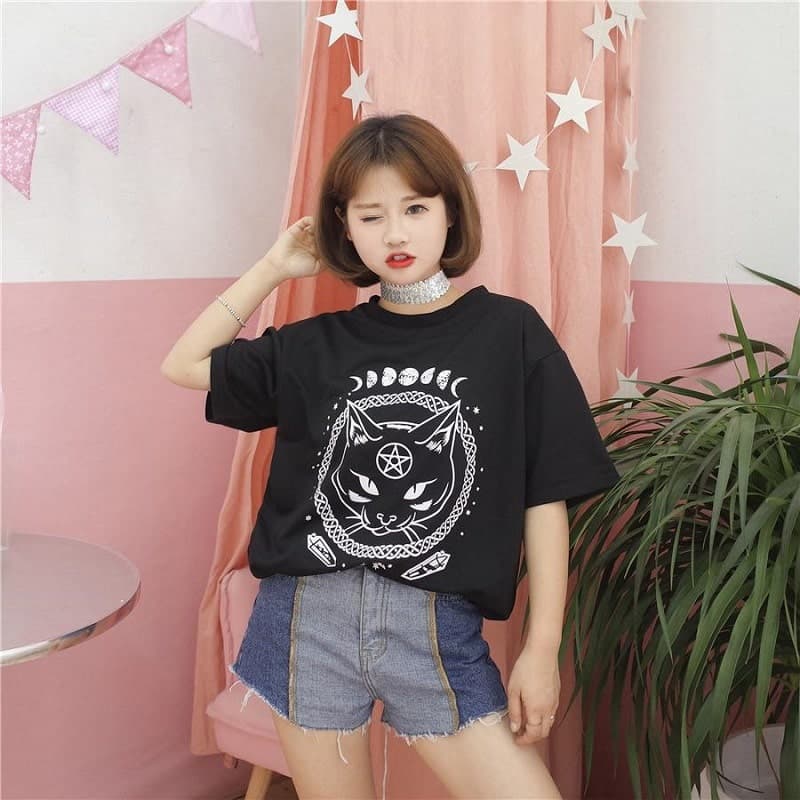 地雷系ファッションミステリアスキャットTシャツ