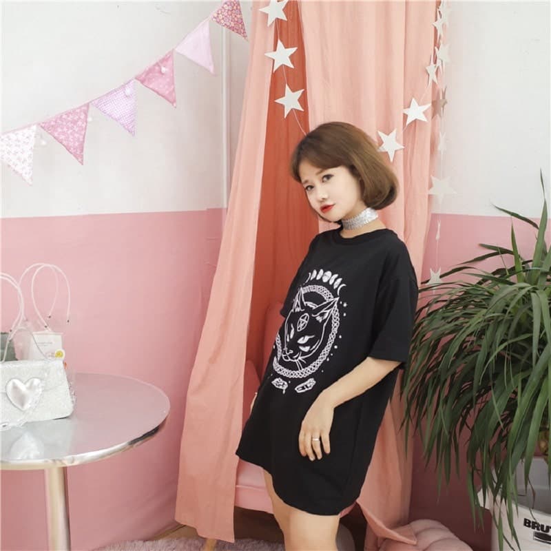 地雷系ファッションミステリアスキャットTシャツ
