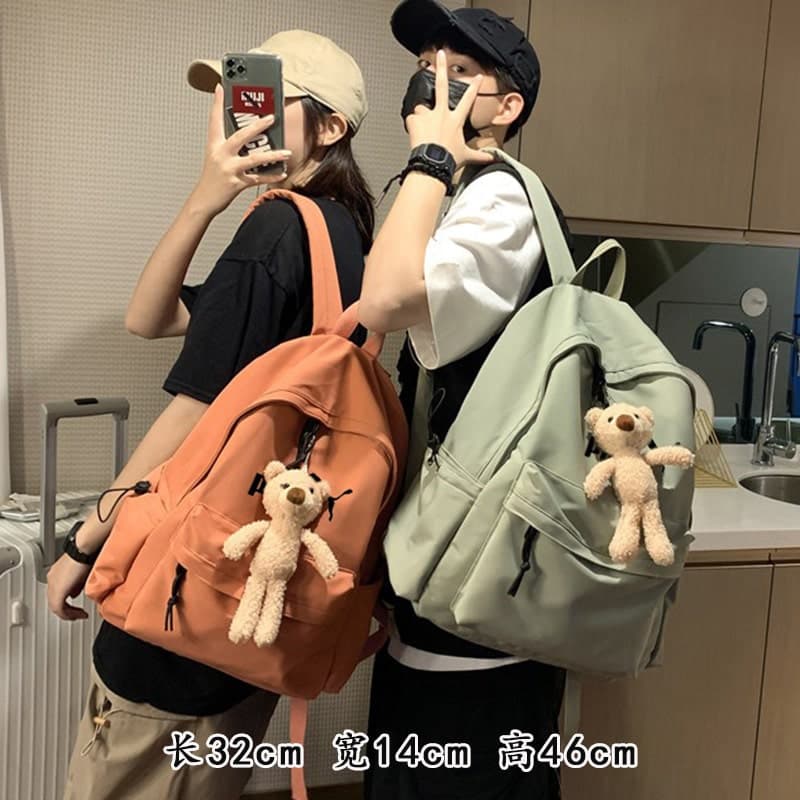 地雷系ファッションピューマシルエットプリントリュック