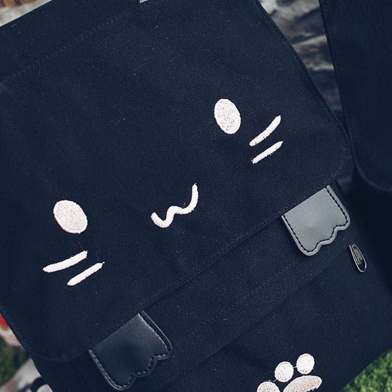 地雷系ファッションリュック 猫モチーフのかわいい大容量バックパック