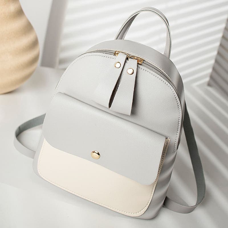 地雷系ファッションリュック ホワイトが差し色の上品なリュック