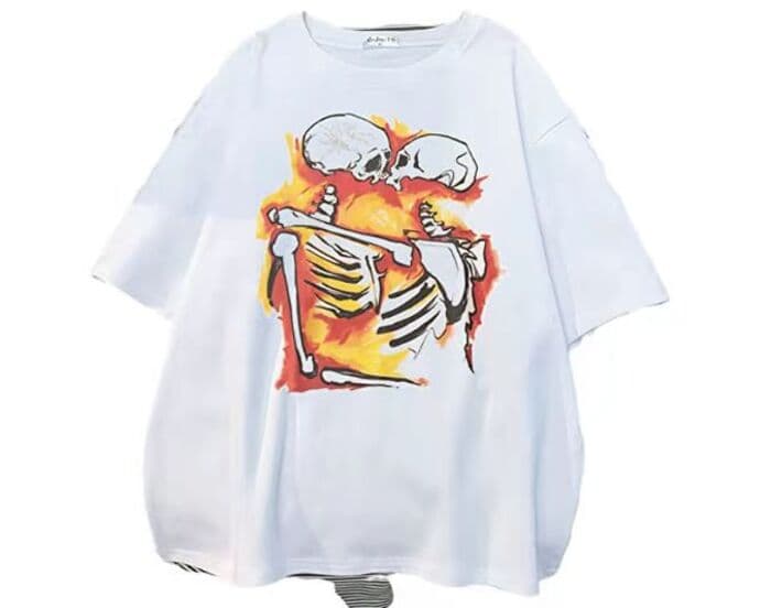 地雷系ブラックメタルプリントTシャツ