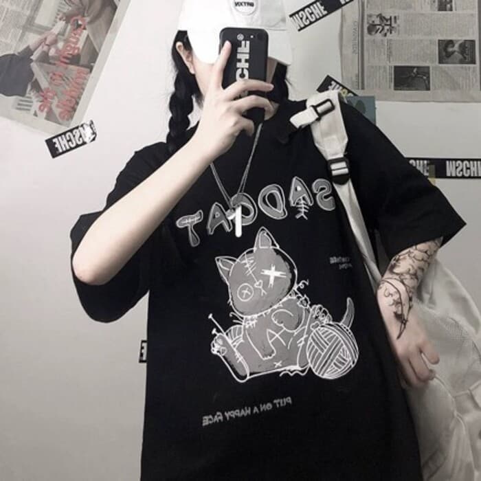 地雷系ファッション ラフキャットパーカー