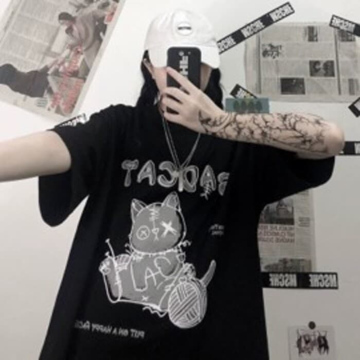 地雷系ファッション ラフキャットパーカー