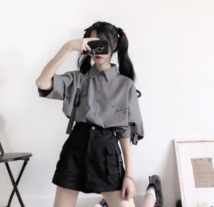 地雷系ファッション ルーズグレーシャツブラウス