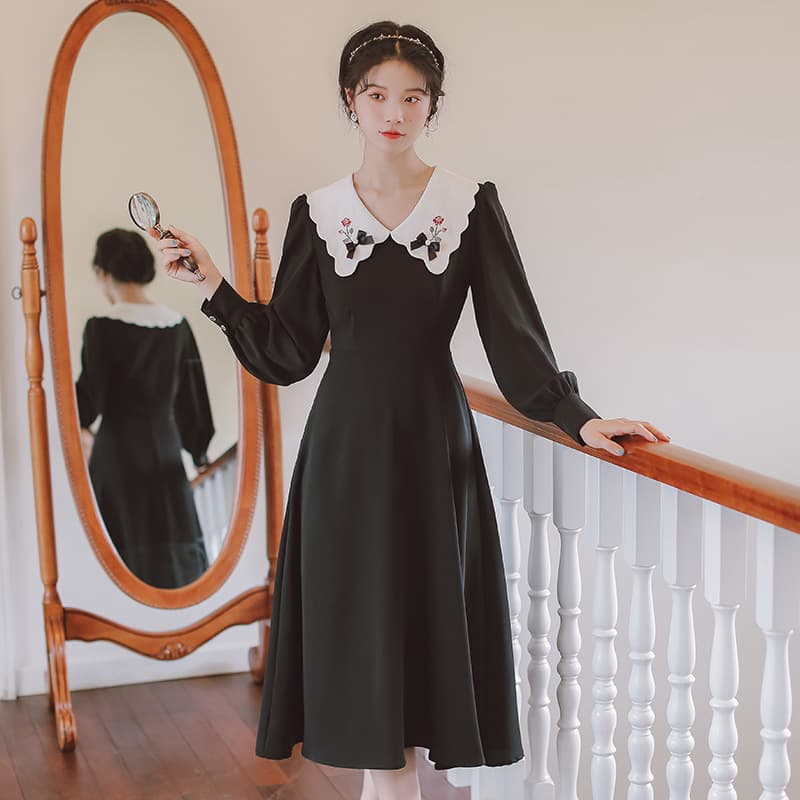 地雷系ファッション 黒のロングワンピース/スカートドレス