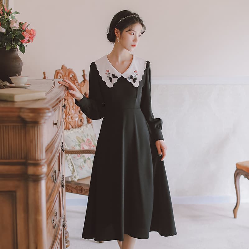 地雷系ファッション 黒のロングワンピース/スカートドレス