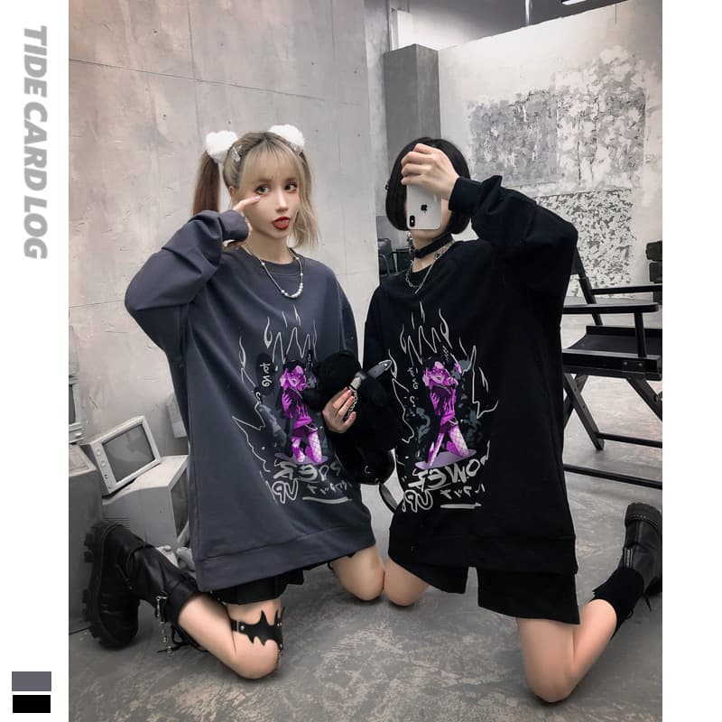地雷系ファッション 漫画風女の子イラスト 長袖Tシャツ