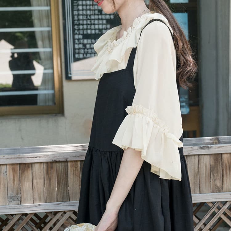 地雷系ファッション 春夏用のロリータシフォンブラウス