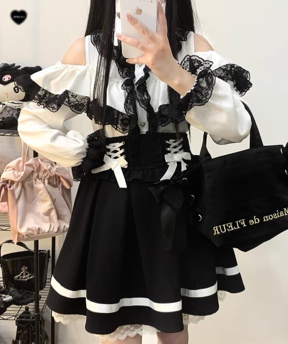 地雷系ファッション リボンフリル プリーツスカート