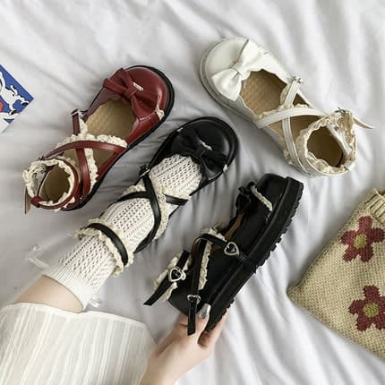 地雷系ファッションレトロフリルローファー 靴