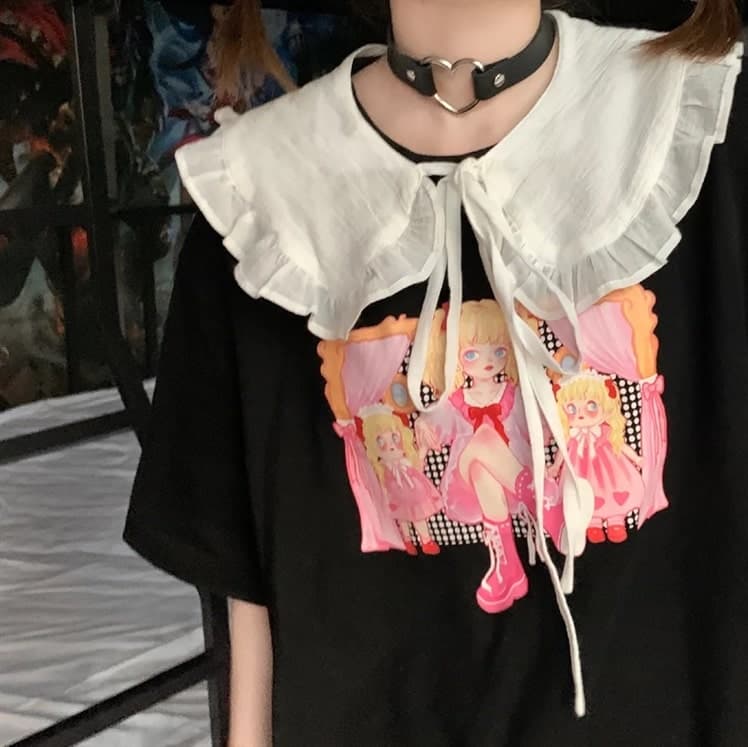 地雷系ファッション 白い襟付きTシャツ