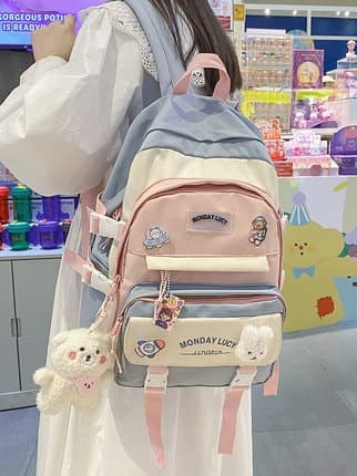 地雷系ファッション ゆるふわ 大きめ リュック