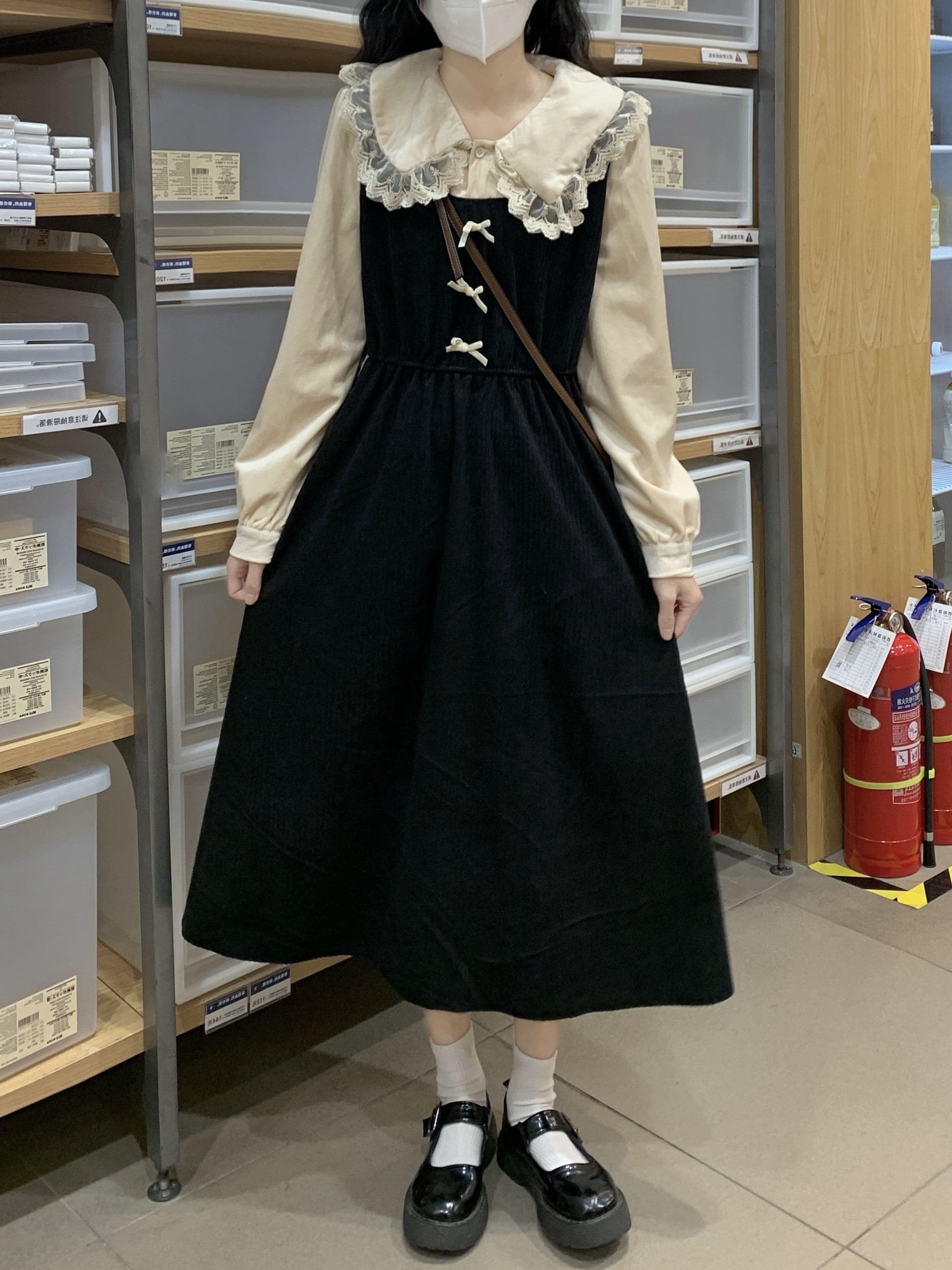 地雷系ファッション 秋用可愛いレースドレス