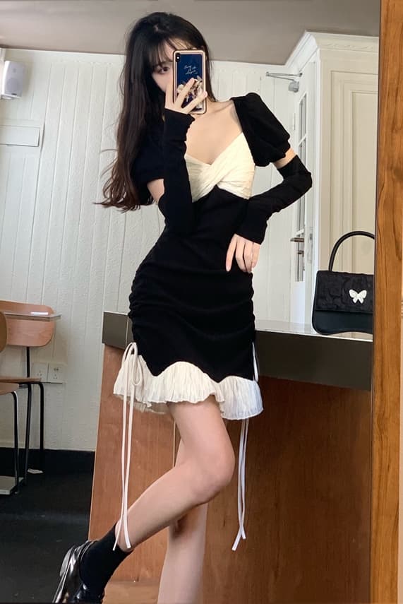 地雷系ファッション 黒色 セクシーワンピース