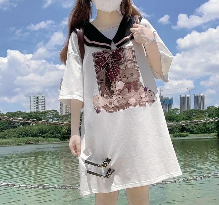 地雷系ファッション セーラー服風ロングTシャツ