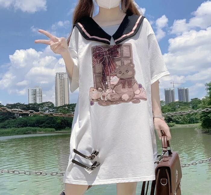 地雷系ファッション セーラー服風ロングTシャツ