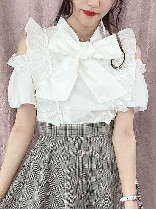 地雷系ファッション リボン付きブラウス