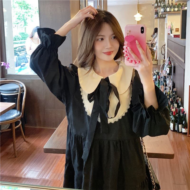 地雷系ファッション ゆったりシルエットのワンピース