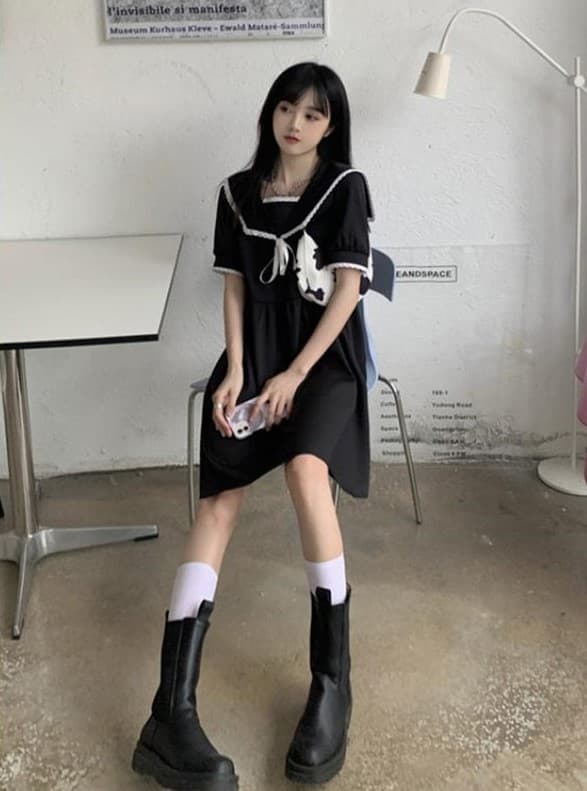 地雷系ファッション 学生風半袖ワンピース