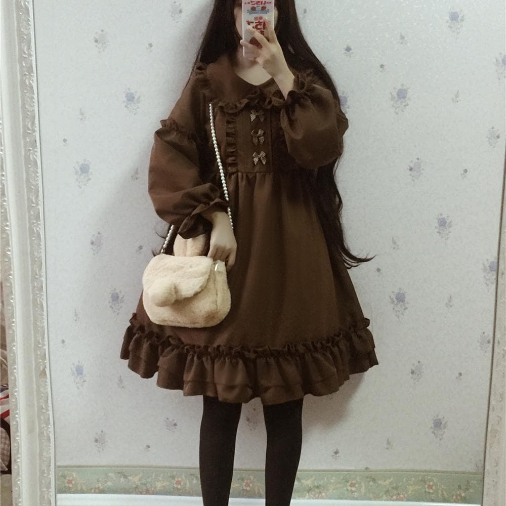 地雷系ファッション 洗練デザイン 秋のロリータ風ワンピース