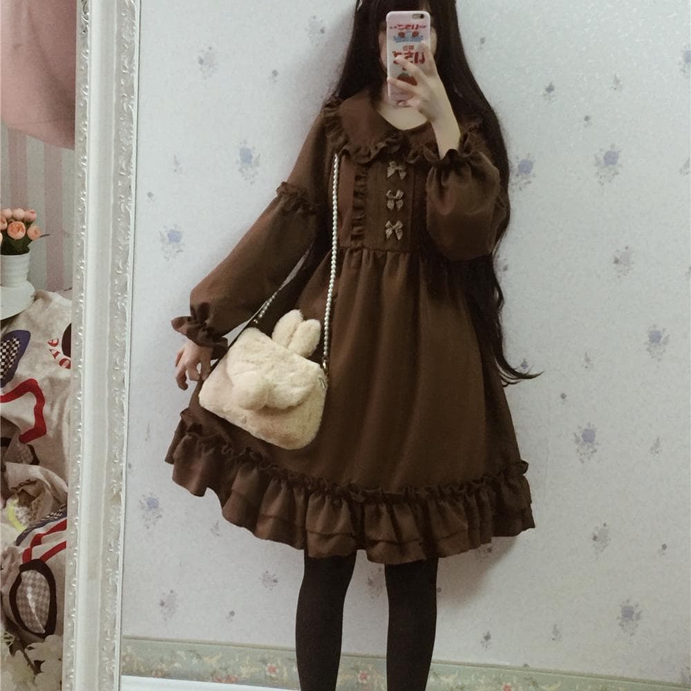 地雷系ファッション 洗練デザイン 秋のロリータ風ワンピース