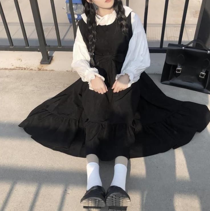 地雷系ファッション レイヤードガーリーワンピース&ブラウス