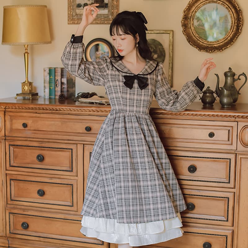 地雷系ファッション 文学少女風長袖チェック柄ワンピース